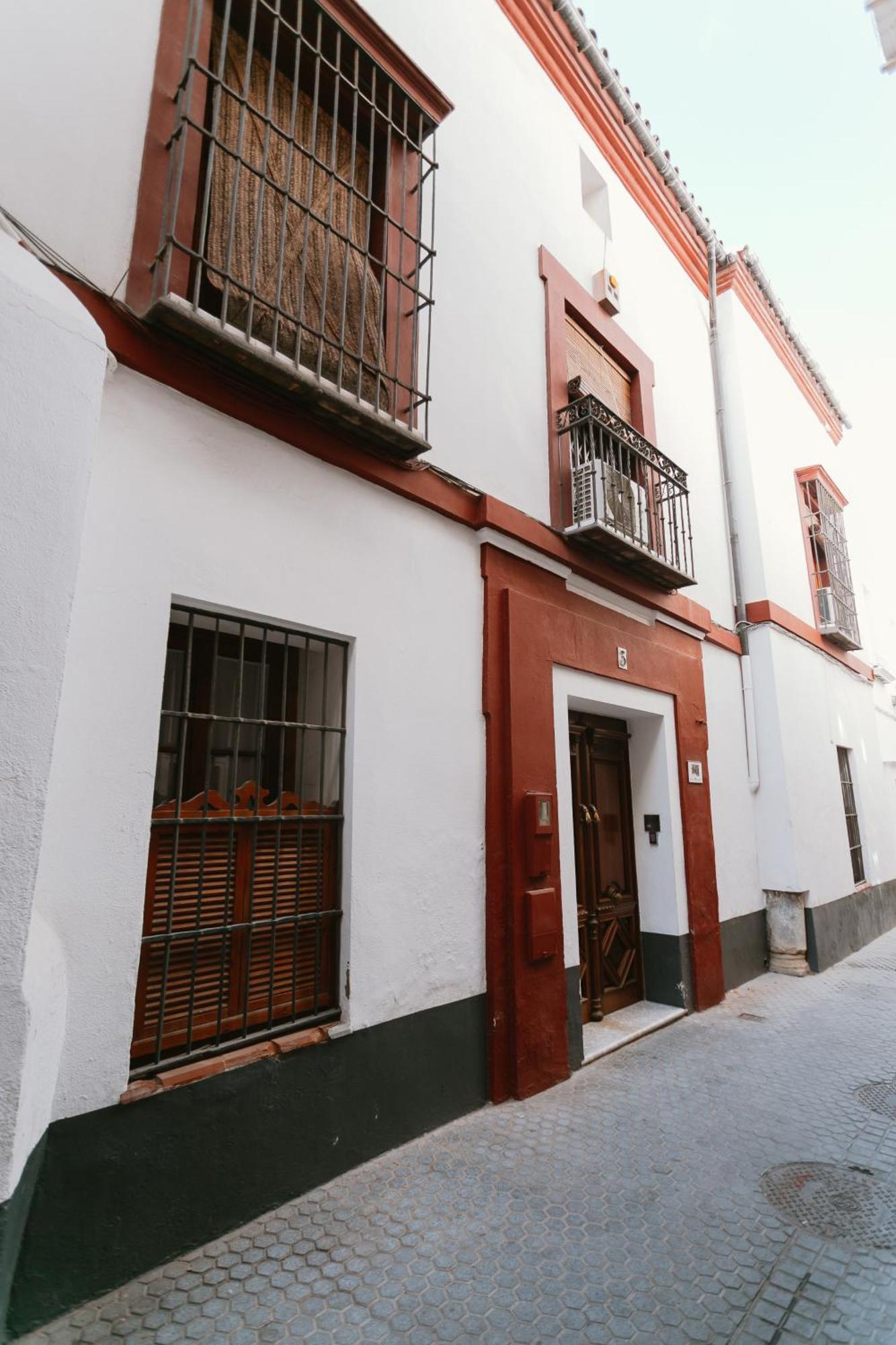 Komodo Casa Maravillas Rooms Sevilla Exteriör bild